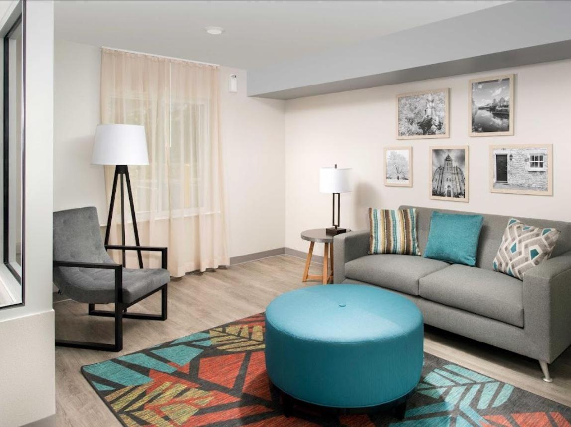 Woodspring Suites Harrisburg Linglestown Esterno foto