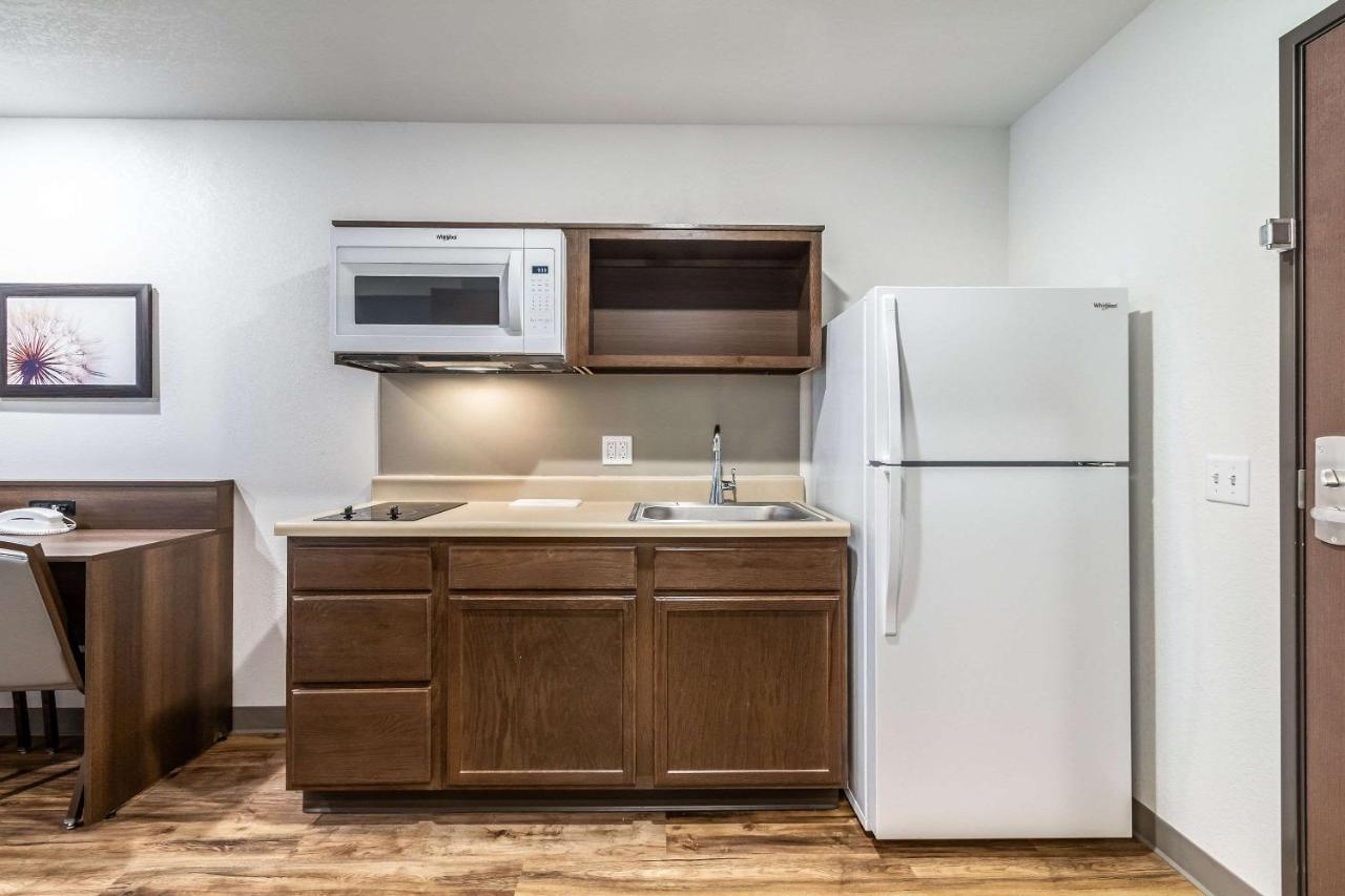 Woodspring Suites Harrisburg Linglestown Esterno foto
